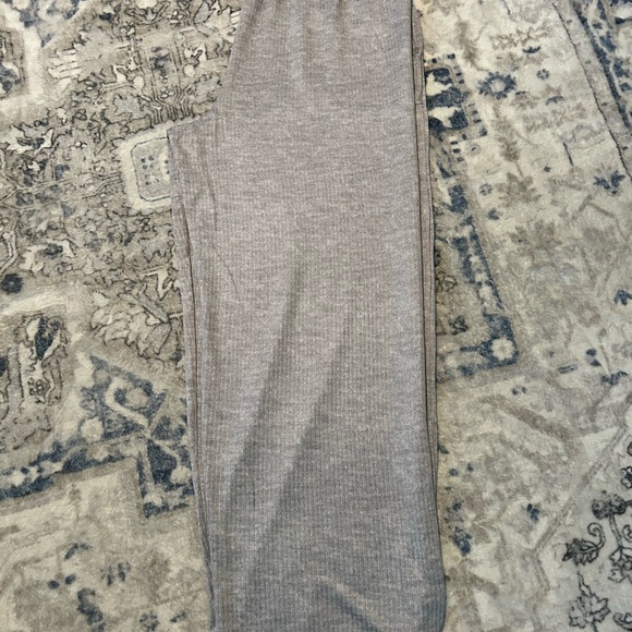 Jockey Gray Cropped Lounge Pants - Picture 5 of 7